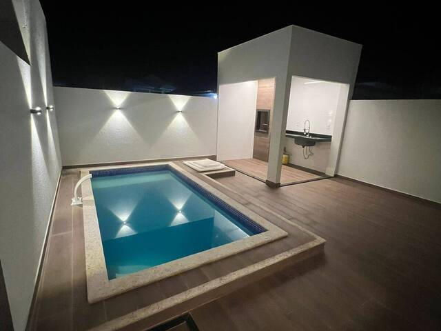 Casa para Venda em São Pedro da Aldeia - 5