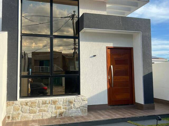 #221 - Casa para Venda em São Pedro da Aldeia - RJ